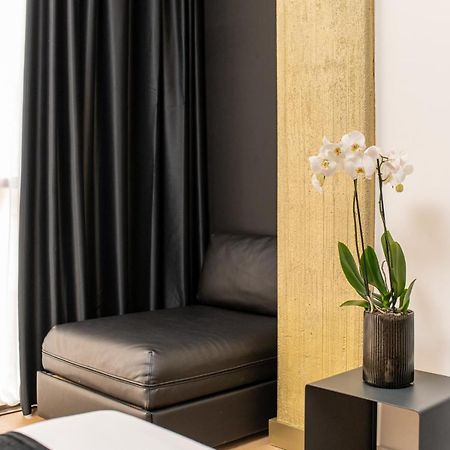 Plebiscito Boutique Rooms Napoli Eksteriør billede