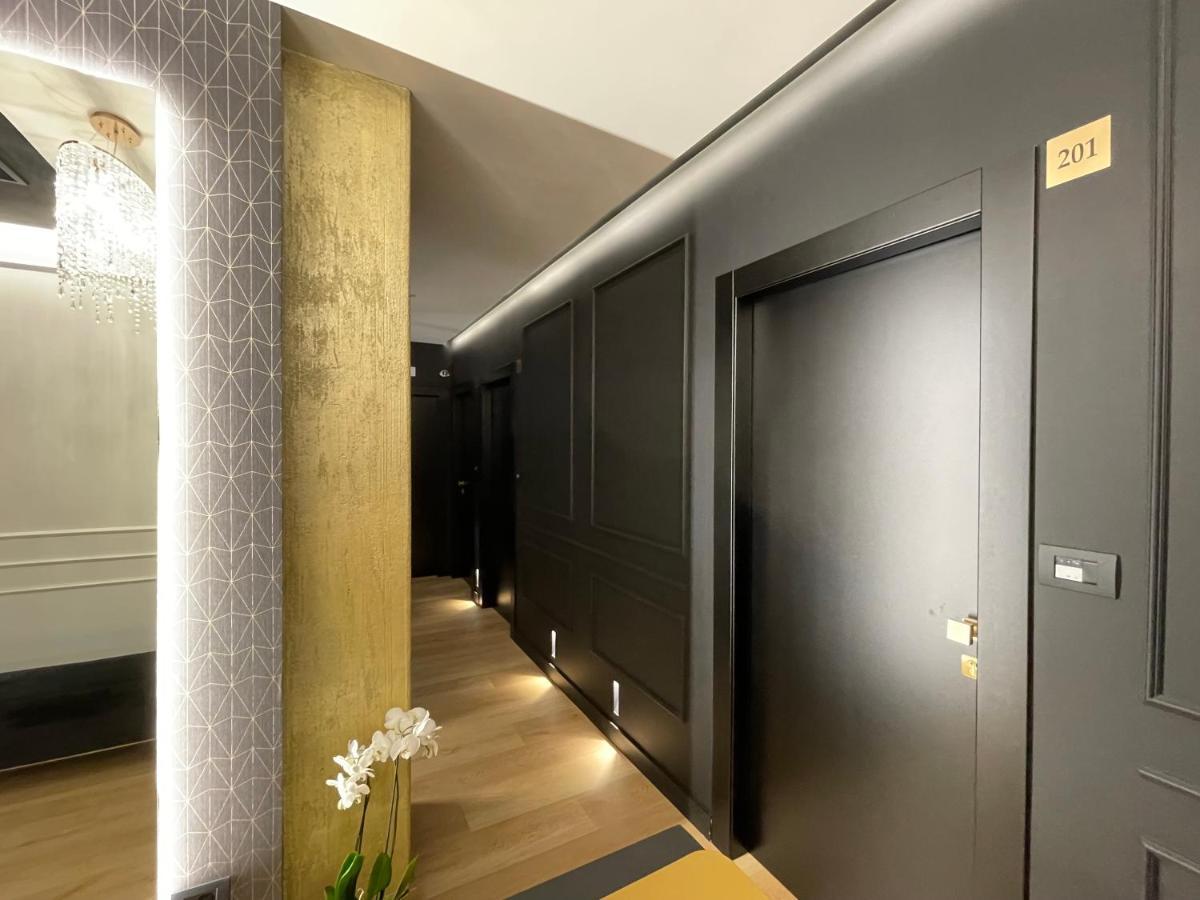 Plebiscito Boutique Rooms Napoli Eksteriør billede